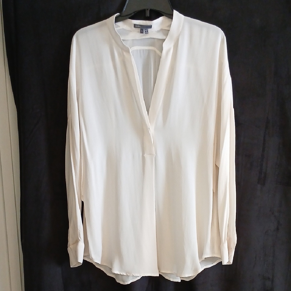 Vince. Silk Flowy V-Neck Long Sleeve Cream Blouse Women's Large